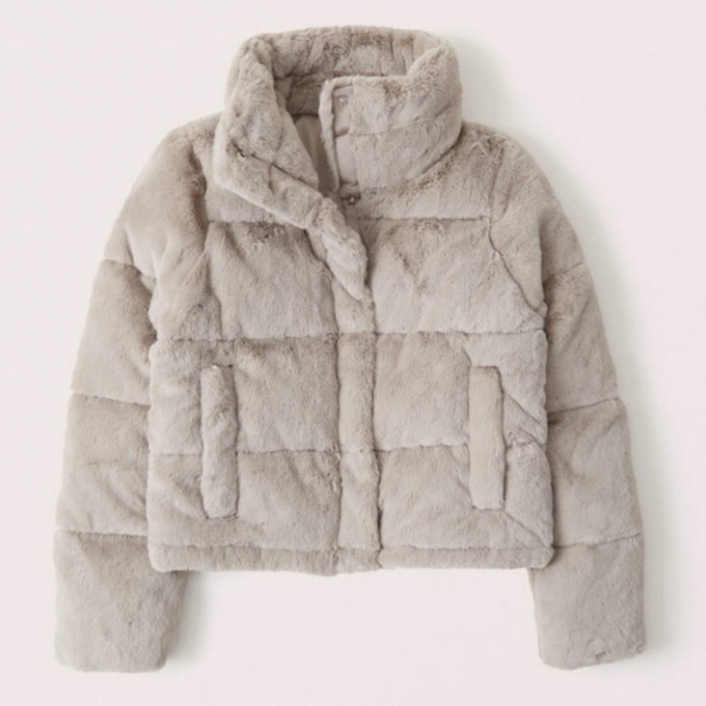 Abercrombie & Fitch Off-White Faux Fur Jacket Puffer Crop